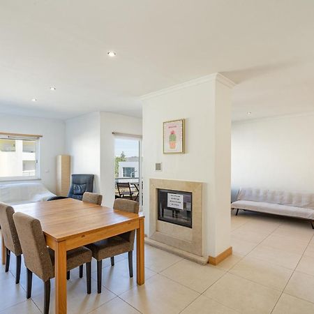 אלבופיירה Apartamento Correeira Deluxe By Umbral מראה חיצוני תמונה