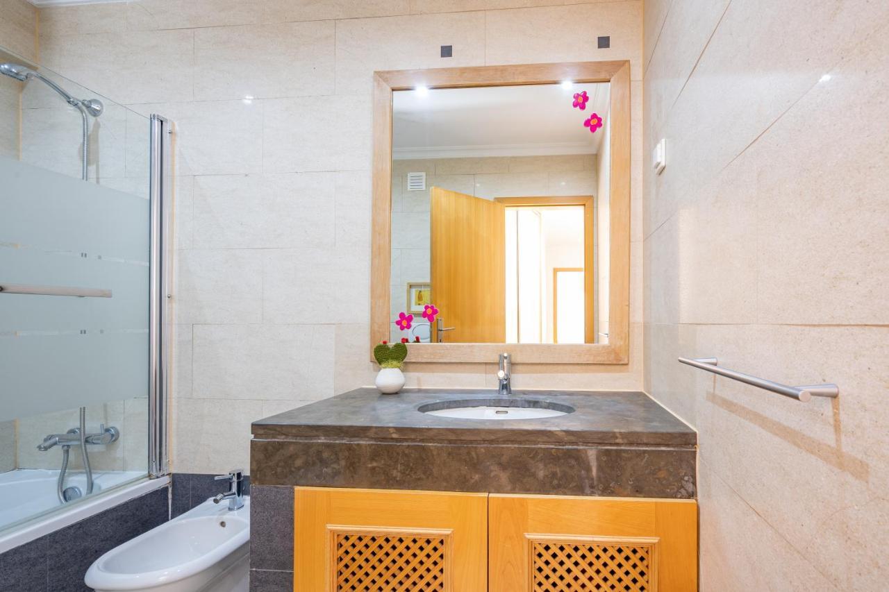 אלבופיירה Apartamento Correeira Deluxe By Umbral מראה חיצוני תמונה